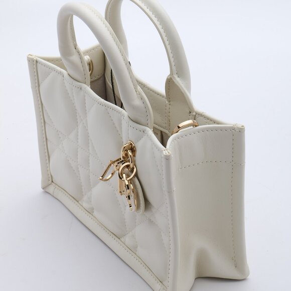 Mini Dior Book Tote Latte Macrocannage Calfskin (21.5 x 13 x 7.5 cm) - Picture 7 of 13